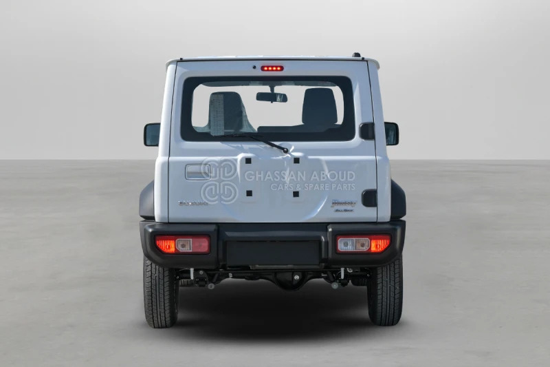 Suzuki Jimny - SUV/ Geländewagen: das Bild 5 Suzuki Jimny - SUV/ Geländewagen: das Bild 5