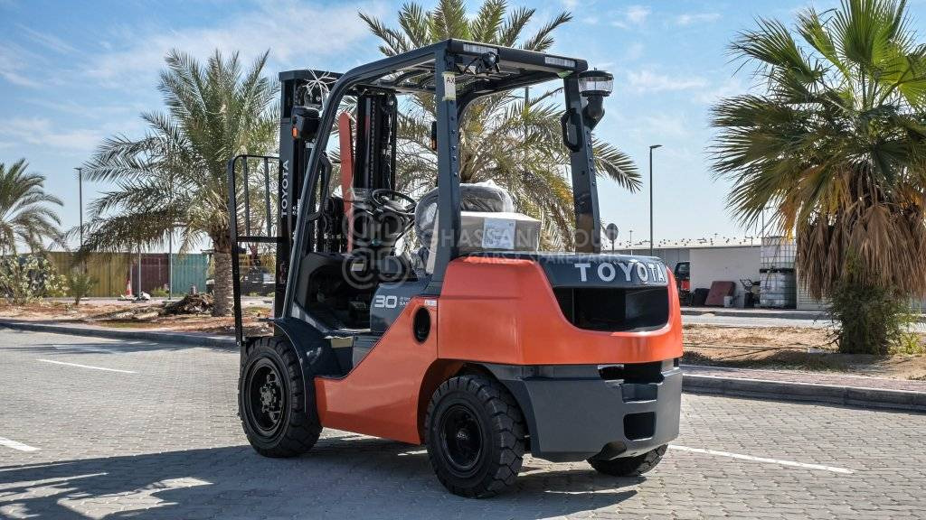 TOYOTA FORKLIFT DIESEL 3TON 3STAGE, 3LEVER 4500MM W/ SIDE SHIFT MY24 - Dieselstapler: das Bild 3 TOYOTA FORKLIFT DIESEL 3TON 3STAGE, 3LEVER 4500MM W/ SIDE SHIFT MY24 - Dieselstapler: das Bild 3