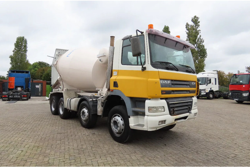 DAF CF 430 8x4, full spring ! Great condition - Fahrmischer: das Bild 1 DAF CF 430 8x4, full spring ! Great condition - Fahrmischer: das Bild 1