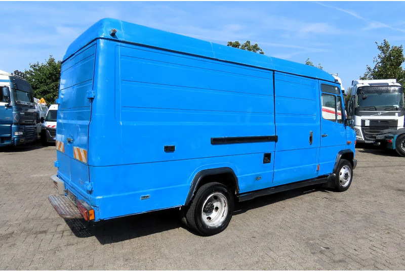Mercedes-Benz Vario 812D - Kastenwagen: das Bild 5 Mercedes-Benz Vario 812D - Kastenwagen: das Bild 5