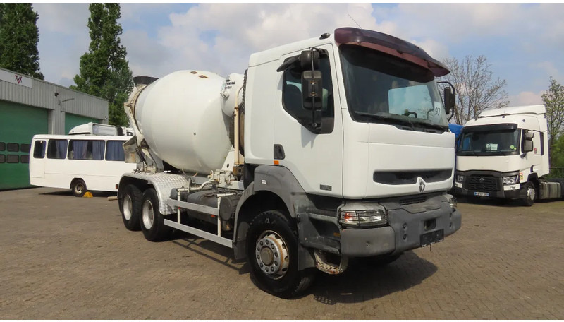 Renault Kerax 370 6X6! 10M3, FULL SPRIG. GREAT CONDITON! - Fahrmischer: das Bild 4 Renault Kerax 370 6X6! 10M3, FULL SPRIG. GREAT CONDITON! - Fahrmischer: das Bild 4
