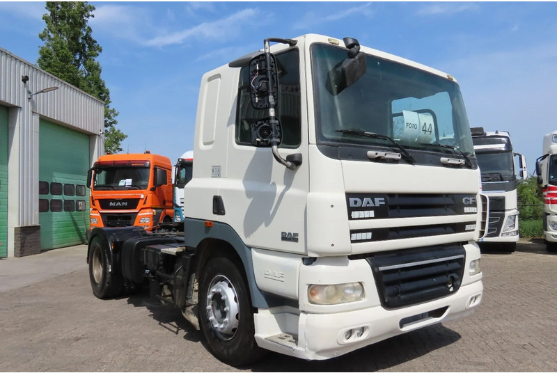 DAF CF 85.410 Manual, Retarder, PTO/Hydraulic, Very clean truck! - Sattelzugmaschine: das Bild 1 DAF CF 85.410 Manual, Retarder, PTO/Hydraulic, Very clean truck! - Sattelzugmaschine: das Bild 1