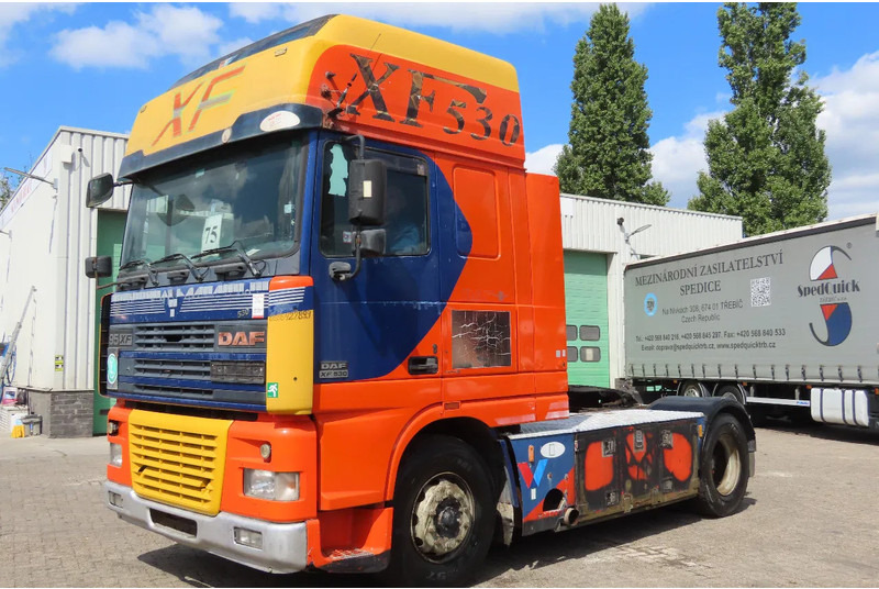 DAF XF 530 type E4, Manual!!! - Sattelzugmaschine: das Bild 2 DAF XF 530 type E4, Manual!!! - Sattelzugmaschine: das Bild 2