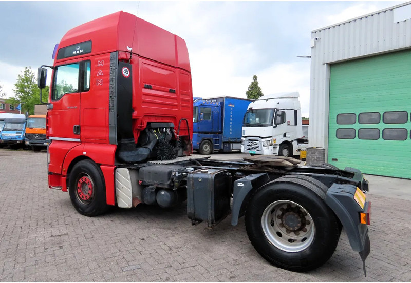 MAN TGA 18.410 Manual gearbox, Manual pomp, PTO, HYDRAULIC - Sattelzugmaschine: das Bild 5 MAN TGA 18.410 Manual gearbox, Manual pomp, PTO, HYDRAULIC - Sattelzugmaschine: das Bild 5