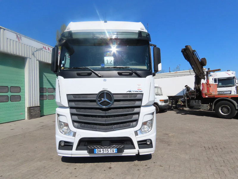 Mercedes-Benz Actros 1851 RETARDER, EVV, 831300 km original! RETARDER, 2 tanks - Sattelzugmaschine: das Bild 3 Mercedes-Benz Actros 1851 RETARDER, EVV, 831300 km original! RETARDER, 2 tanks - Sattelzugmaschine: das Bild 3