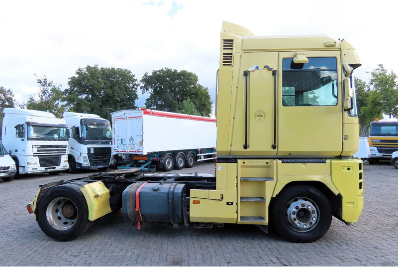 Renault Magnum 480 Mack!! Retarder! Manual - Sattelzugmaschine: das Bild 4 Renault Magnum 480 Mack!! Retarder! Manual - Sattelzugmaschine: das Bild 4
