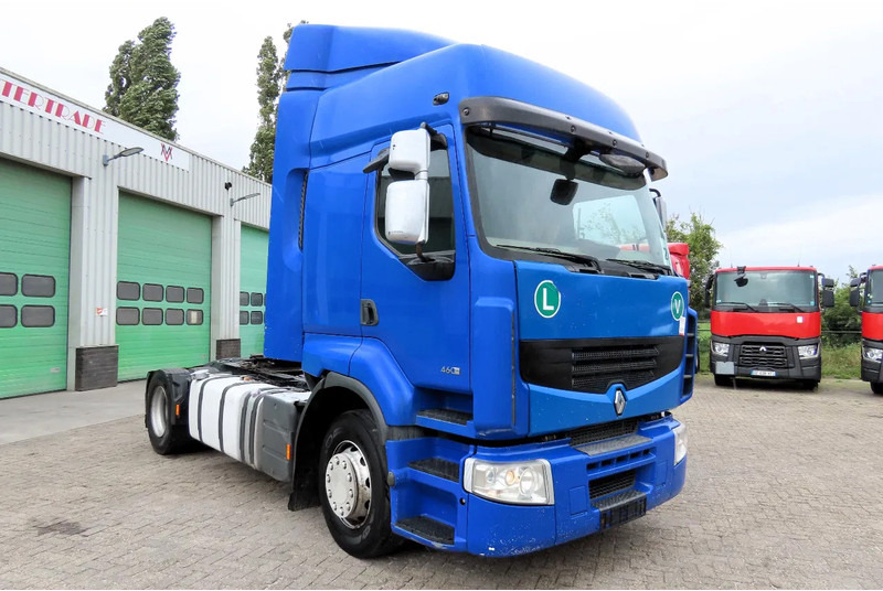 Renault Premium 460 2 Tanks - Sattelzugmaschine: das Bild 2 Renault Premium 460 2 Tanks - Sattelzugmaschine: das Bild 2