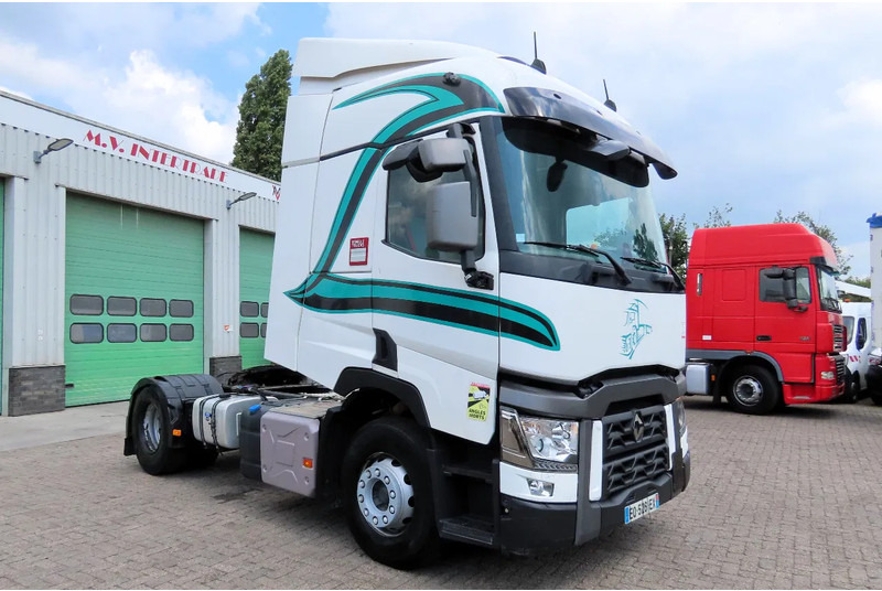 Renault T480 PTO, PARKING CLIMA, HYDRAULIC, FRIGO - Sattelzugmaschine: das Bild 3 Renault T480 PTO, PARKING CLIMA, HYDRAULIC, FRIGO - Sattelzugmaschine: das Bild 3