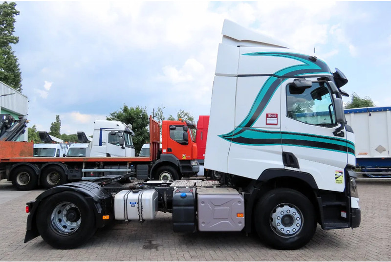 Renault T480 PTO, PARKING CLIMA, HYDRAULIC, FRIGO - Sattelzugmaschine: das Bild 4 Renault T480 PTO, PARKING CLIMA, HYDRAULIC, FRIGO - Sattelzugmaschine: das Bild 4