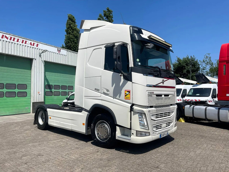 Volvo FH 500 vin: YV2RT40A3JB850702 RETARDER, 2X FUEL TANK, PARKING AIRCO, FRIGO - Sattelzugmaschine: das Bild 2 Volvo FH 500 vin: YV2RT40A3JB850702 RETARDER, 2X FUEL TANK, PARKING AIRCO, FRIGO - Sattelzugmaschine: das Bild 2