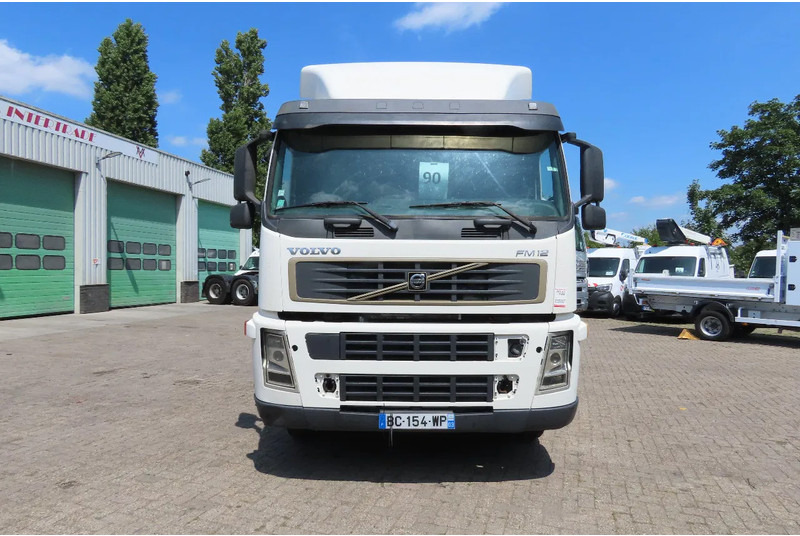 Volvo FM 12.380 8x4 FULL SPRING. 100% condition! - Fahrgestell LKW: das Bild 3 Volvo FM 12.380 8x4 FULL SPRING. 100% condition! - Fahrgestell LKW: das Bild 3