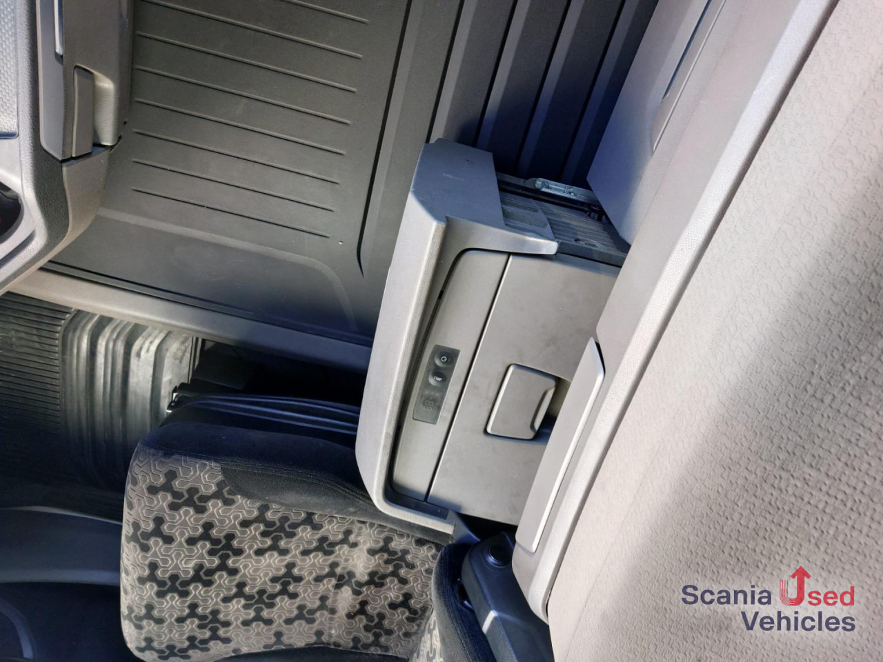 SCANIA R 410 A4x2NA Highline - Sattelzugmaschine: das Bild 2 SCANIA R 410 A4x2NA Highline - Sattelzugmaschine: das Bild 2