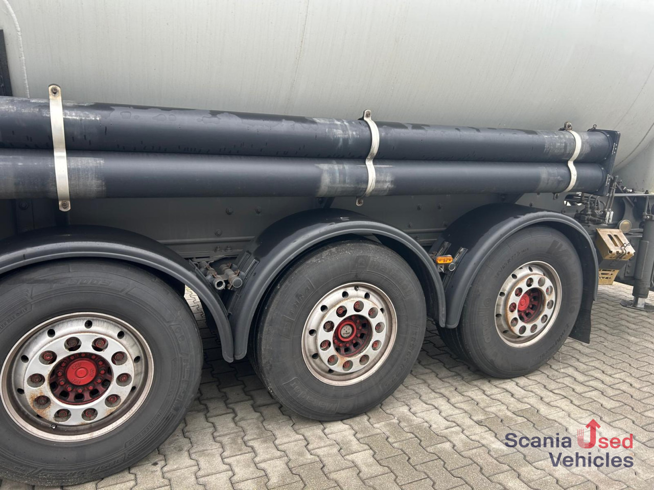 SCANIA R 500 A4x2NB Highline GHH Kompressor + Spitzer - Sattelzugmaschine: das Bild 2 SCANIA R 500 A4x2NB Highline GHH Kompressor + Spitzer - Sattelzugmaschine: das Bild 2