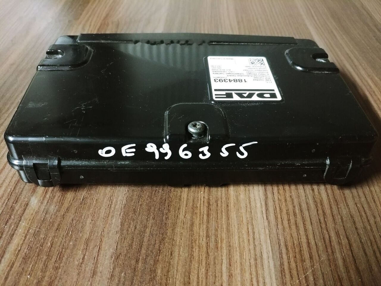 DAF Electronic Light Controller ELC 1884393 DAF CF65 LF45 - Steuergerät für LKW: das Bild 2 DAF Electronic Light Controller ELC 1884393 DAF CF65 LF45 - Steuergerät für LKW: das Bild 2