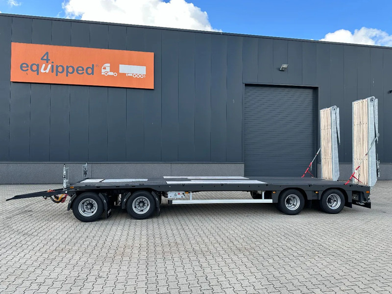 Faymonville MAX600-S-4-8.90-U, 4 axles (2 + 2), hydraulic ramps, loading-floor 8.90cm, NEW!! - Autotransporter Anhänger: das Bild 3 Faymonville MAX600-S-4-8.90-U, 4 axles (2 + 2), hydraulic ramps, loading-floor 8.90cm, NEW!! - Autotransporter Anhänger: das Bild 3