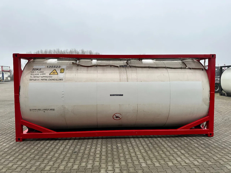 SINGAMAS 20FT ISO, 26.000L/1-COMP/3 BAFFELS/3 manholes, 5Y inspection: 06/2027 - Tankcontainer: das Bild 3 SINGAMAS 20FT ISO, 26.000L/1-COMP/3 BAFFELS/3 manholes, 5Y inspection: 06/2027 - Tankcontainer: das Bild 3