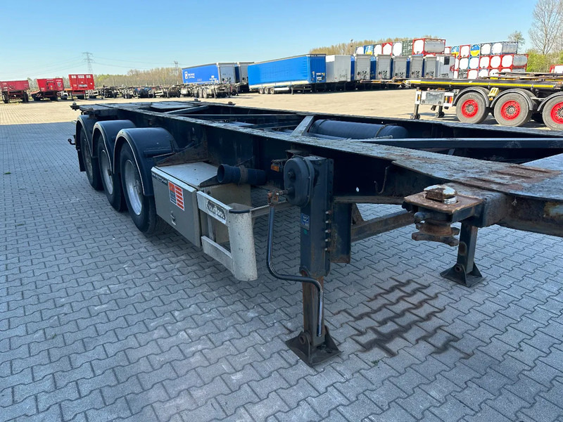 Van Hool 20FT/30FT, ADR (EX/II, EX/III, FL, OX, AT), SAF, drum, liftaxle, NL-Chassis - Leasing Van Hool 20FT/30FT, ADR (EX/II, EX/III, FL, OX, AT), SAF, drum, liftaxle, NL-Chassis: das Bild 9