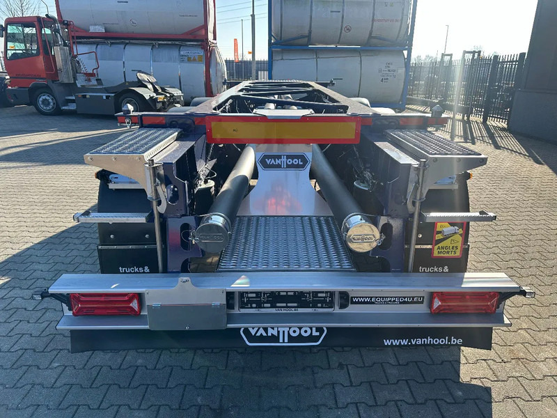 Van Hool NEW / DIRECT AVAILABLE 20FT ADR-CHASSIS, EMPTY WEIGHT: 3.300KG, DISCBRAKES, 3x available, ALU WHEELS - Container/ Wechselfahrgestell Auflieger: das Bild 3 Van Hool NEW / DIRECT AVAILABLE 20FT ADR-CHASSIS, EMPTY WEIGHT: 3.300KG, DISCBRAKES, 3x available, ALU WHEELS - Container/ Wechselfahrgestell Auflieger: das Bild 3
