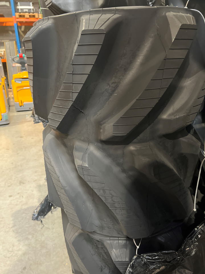 Rubber track for Challenger 65-75-85-95 - Kette für Raupentraktor: das Bild 5 Rubber track for Challenger 65-75-85-95 - Kette für Raupentraktor: das Bild 5