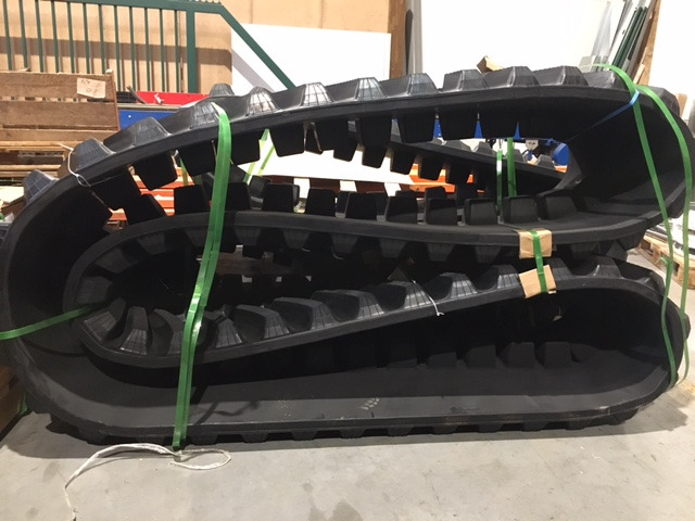 Rubber track for Challenger MT800 and FENDT MT1100 30" and 36" - Kette für Landmaschine: das Bild 2 Rubber track for Challenger MT800 and FENDT MT1100 30" and 36" - Kette für Landmaschine: das Bild 2