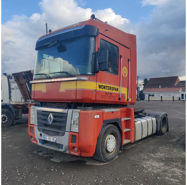 Renault magnum 460 - Sattelzugmaschine: das Bild 1 Renault magnum 460 - Sattelzugmaschine: das Bild 1