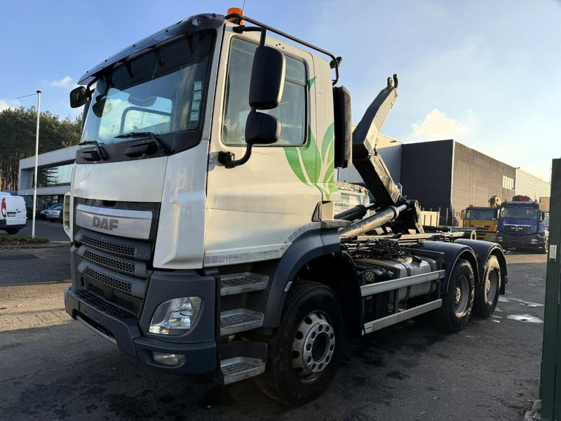DAF CF 460 6x4 FAT HOOKLIFT - WB 3m35 - STEEL SPRING / BIG AXLES HUB REDUCTION - EURO 6 - BE TRUCK - Abrollkipper: das Bild 3 DAF CF 460 6x4 FAT HOOKLIFT - WB 3m35 - STEEL SPRING / BIG AXLES HUB REDUCTION - EURO 6 - BE TRUCK - Abrollkipper: das Bild 3
