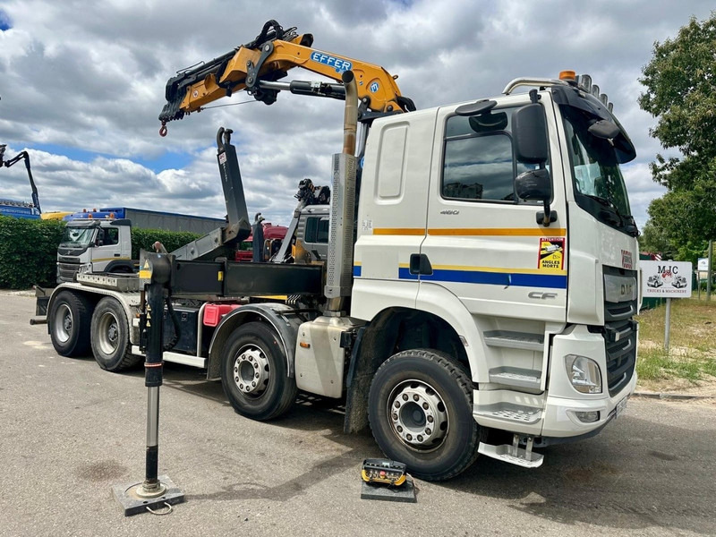 DAF CF 480 8x4 HOOKLIFT + CRANE (19m!) EFFER 205 / 6S + WINCH - RETARDER - *165.000km* - VERY NICE - Abrollkipper, Autokran: das Bild 1 DAF CF 480 8x4 HOOKLIFT + CRANE (19m!) EFFER 205 / 6S + WINCH - RETARDER - *165.000km* - VERY NICE - Abrollkipper, Autokran: das Bild 1