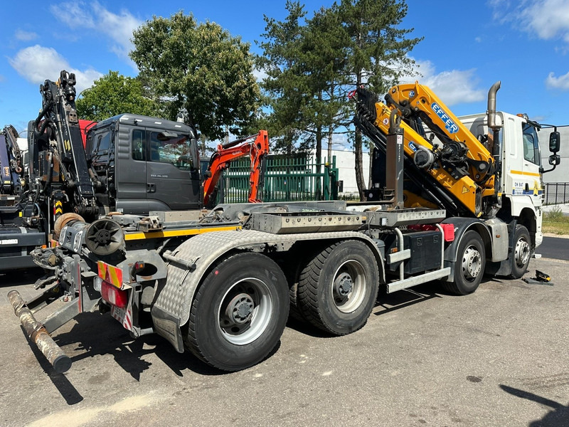 DAF CF 480 8x4 HOOKLIFT + CRANE (19m!) EFFER 205 / 6S + WINCH - RETARDER - *165.000km* - VERY NICE - Autokran: das Bild 4 DAF CF 480 8x4 HOOKLIFT + CRANE (19m!) EFFER 205 / 6S + WINCH - RETARDER - *165.000km* - VERY NICE - Autokran: das Bild 4