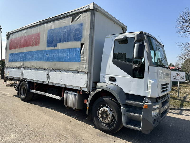 Iveco STRALIS 270 - 190S27 4x2 BACHER RIDELLES / BOX + ALU SIDE BOARDS - 6m90 - MANUAL ZF - EURO 3 - AIR SUSPENSION - Plane LKW: das Bild 1 Iveco STRALIS 270 - 190S27 4x2 BACHER RIDELLES / BOX + ALU SIDE BOARDS - 6m90 - MANUAL ZF - EURO 3 - AIR SUSPENSION - Plane LKW: das Bild 1