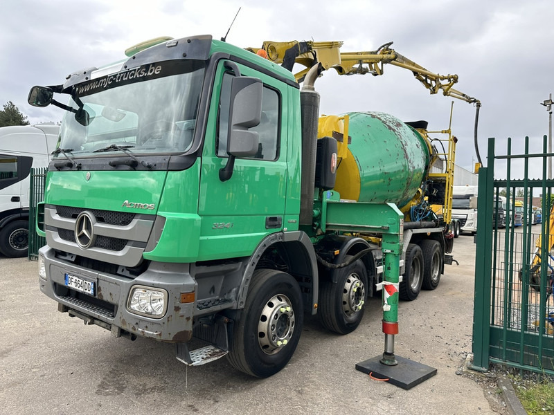 Mercedes-Benz ACTROS 3241 8x4 PUMI PM M 21-3 (21m) Putzmeister - *238.000km* / 1586H - EPS - BLADVERING / NAAFREDUCTIE - Betonpumpe: das Bild 4 Mercedes-Benz ACTROS 3241 8x4 PUMI PM M 21-3 (21m) Putzmeister - *238.000km* / 1586H - EPS - BLADVERING / NAAFREDUCTIE - Betonpumpe: das Bild 4