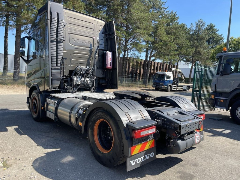 Volvo FH 460 LNG GAS ADR - ACC - Dynamic Steering - I-park Cool - Lane Keeping Support - collision warning - leather - ... BE Truck - Sattelzugmaschine: das Bild 4 Volvo FH 460 LNG GAS ADR - ACC - Dynamic Steering - I-park Cool - Lane Keeping Support - collision warning - leather - ... BE Truck - Sattelzugmaschine: das Bild 4