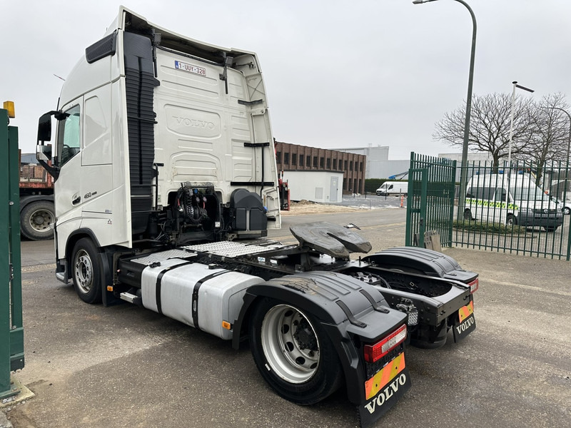 Volvo FH 460 MEGA LOWDECK - HEFSCHOTEL - 295/60R22.5 - FRIGO - SPOILERS - 2 TANKS - BE TRUCK - Sattelzugmaschine: das Bild 4 Volvo FH 460 MEGA LOWDECK - HEFSCHOTEL - 295/60R22.5 - FRIGO - SPOILERS - 2 TANKS - BE TRUCK - Sattelzugmaschine: das Bild 4