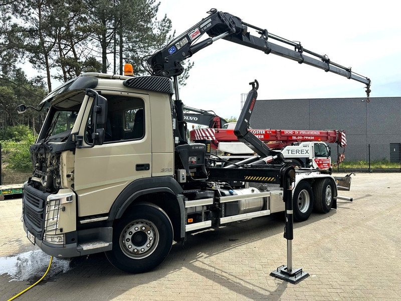 Volvo FM 370 6x2 HOOKLIFT 21T + CRANE HIAB 144 E-4 HIDUO - ENGINE / GEARBOX OK - CHASSIS OK - RUNNING + DRIVING - BE TRUCK - Abrollkipper, Autokran: das Bild 2 Volvo FM 370 6x2 HOOKLIFT 21T + CRANE HIAB 144 E-4 HIDUO - ENGINE / GEARBOX OK - CHASSIS OK - RUNNING + DRIVING - BE TRUCK - Abrollkipper, Autokran: das Bild 2