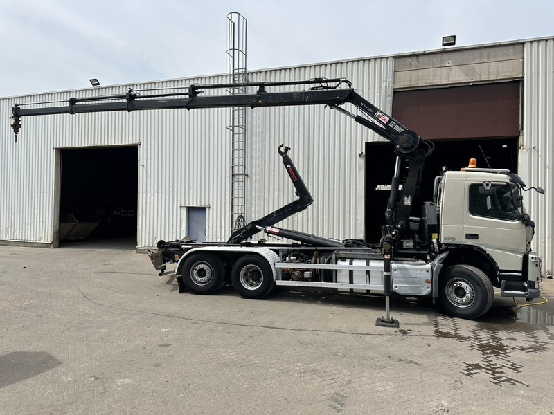 Volvo FM 370 6x2 HOOKLIFT 21T + CRANE HIAB 144 E-4 HIDUO - ENGINE / GEARBOX OK - CHASSIS OK - RUNNING + DRIVING - BE TRUCK - Abrollkipper, Autokran: das Bild 5 Volvo FM 370 6x2 HOOKLIFT 21T + CRANE HIAB 144 E-4 HIDUO - ENGINE / GEARBOX OK - CHASSIS OK - RUNNING + DRIVING - BE TRUCK - Abrollkipper, Autokran: das Bild 5