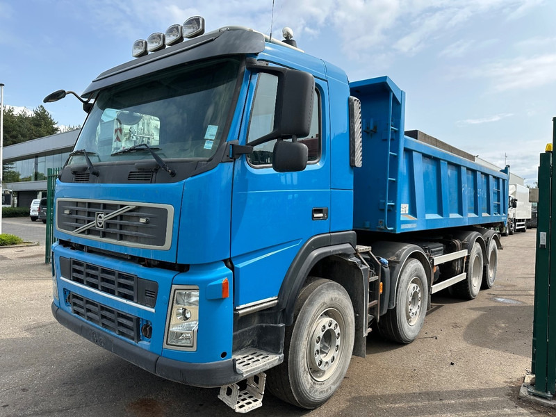Volvo FM 440 8x4 TIPPER - STEEL SPRING - I SHIFT - WAF STEEL TIPPER - EURO 4 - BE TRUCK - Kipper: das Bild 5 Volvo FM 440 8x4 TIPPER - STEEL SPRING - I SHIFT - WAF STEEL TIPPER - EURO 4 - BE TRUCK - Kipper: das Bild 5