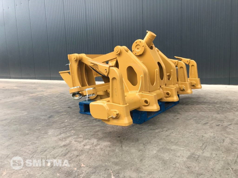 Cat 160M3 - Anbauteil für Baumaschine: das Bild 2 Cat 160M3 - Anbauteil für Baumaschine: das Bild 2