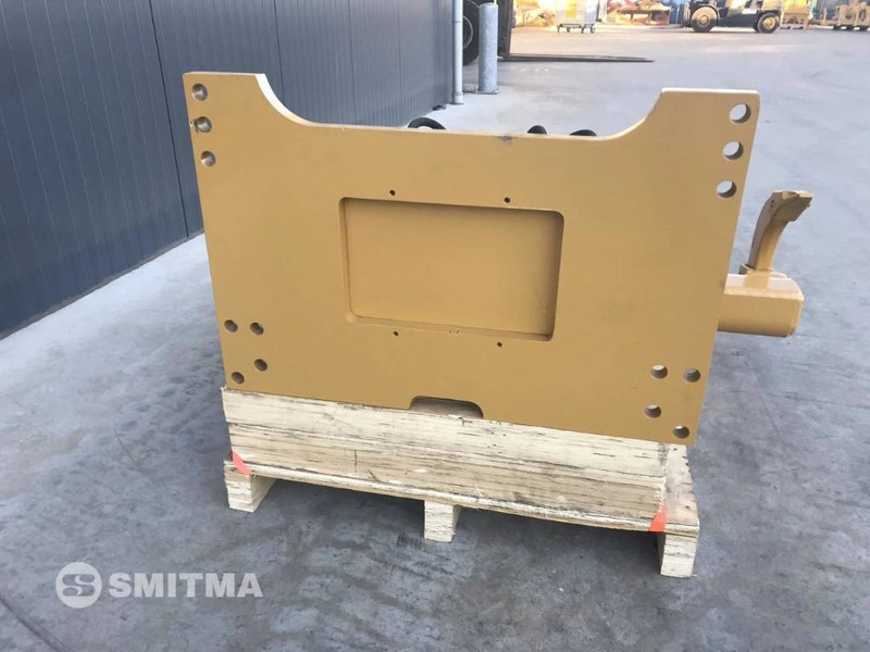 Cat D4K2 - Anbauteil für Baumaschine: das Bild 3 Cat D4K2 - Anbauteil für Baumaschine: das Bild 3