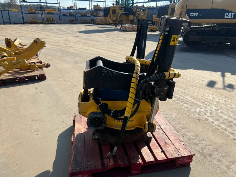 Engcon EC30-S70-S70-SS9 / S70 - Anbauteil für Baumaschine: das Bild 4 Engcon EC30-S70-S70-SS9 / S70 - Anbauteil für Baumaschine: das Bild 4