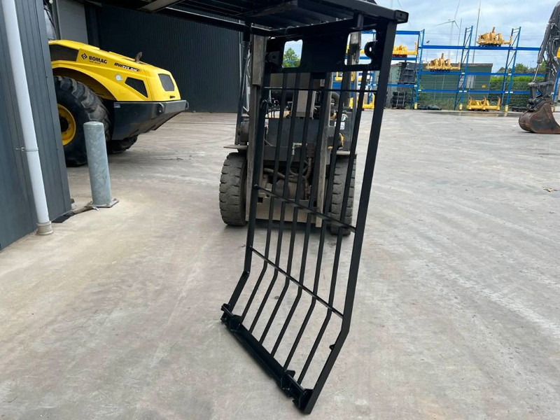 Cat 312D Guard - Fahrerhaus und Interieur für Baumaschine: das Bild 3 Cat 312D Guard - Fahrerhaus und Interieur für Baumaschine: das Bild 3