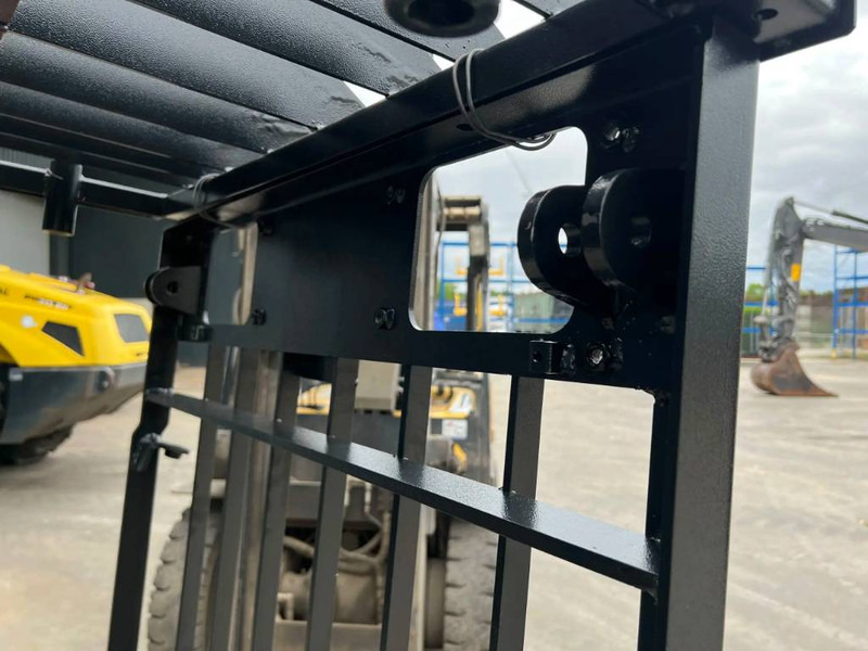 Cat 320D Guard - Fahrerhaus und Interieur für Baumaschine: das Bild 2 Cat 320D Guard - Fahrerhaus und Interieur für Baumaschine: das Bild 2