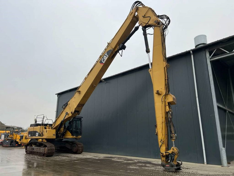 Cat 345C L UHD - 27m - OilQuick - Kettenbagger: das Bild 2 Cat 345C L UHD - 27m - OilQuick - Kettenbagger: das Bild 2