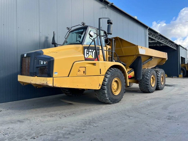 Cat 735B - Knickgelenkter Dumper: das Bild 1 Cat 735B - Knickgelenkter Dumper: das Bild 1