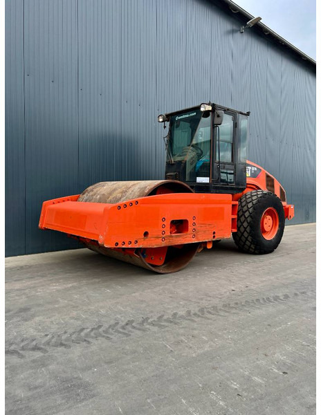 Cat CS76 XT - Walzen: das Bild 1 Cat CS76 XT - Walzen: das Bild 1