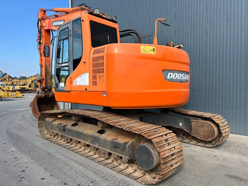 Doosan DX235LCR - Kettenbagger: das Bild 3 Doosan DX235LCR - Kettenbagger: das Bild 3