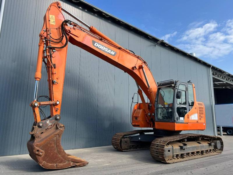 Doosan DX235LCR - Kettenbagger: das Bild 1 Doosan DX235LCR - Kettenbagger: das Bild 1