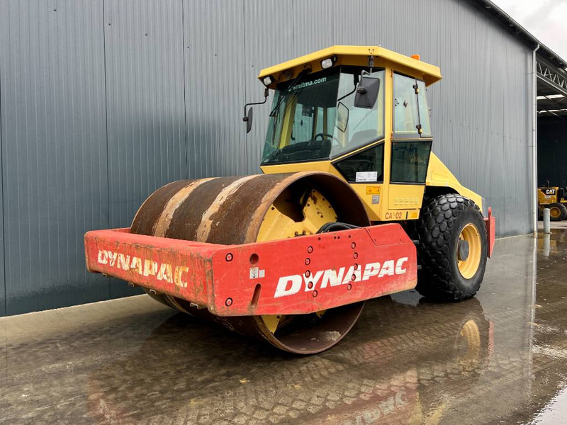 Dynapac CA302D - Walzen: das Bild 1 Dynapac CA302D - Walzen: das Bild 1