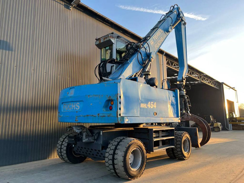 Fuchs MHL454 - Umschlagbagger: das Bild 4 Fuchs MHL454 - Umschlagbagger: das Bild 4