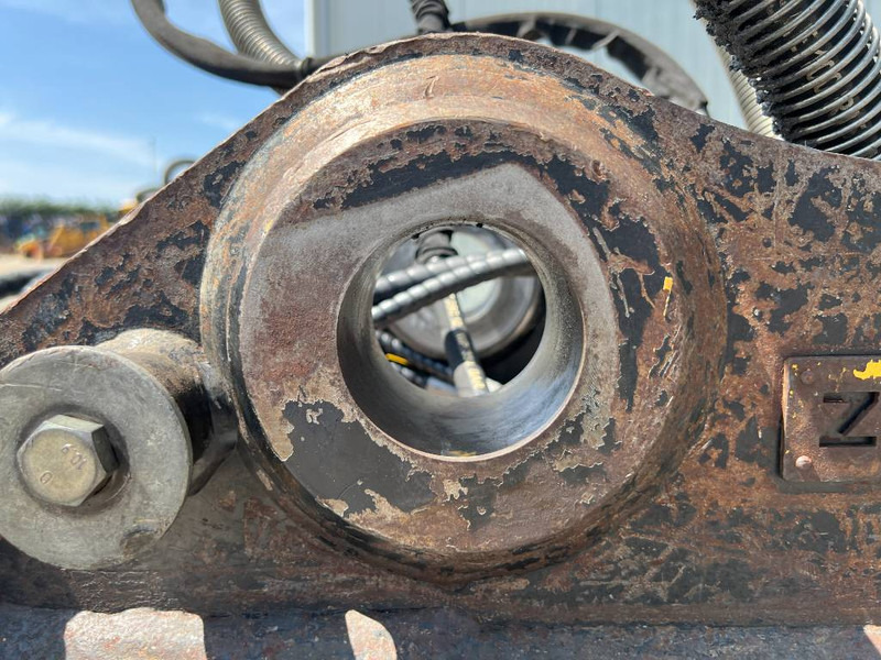 Schnellwechsler für Baumaschine OilQuick OQ70/55 323E: das Bild 9