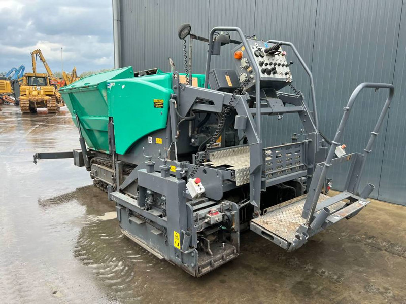Vögele SUPER 800 - Incl. Extensions - Asphaltfertiger/ Straßenfertiger: das Bild 2 Vögele SUPER 800 - Incl. Extensions - Asphaltfertiger/ Straßenfertiger: das Bild 2