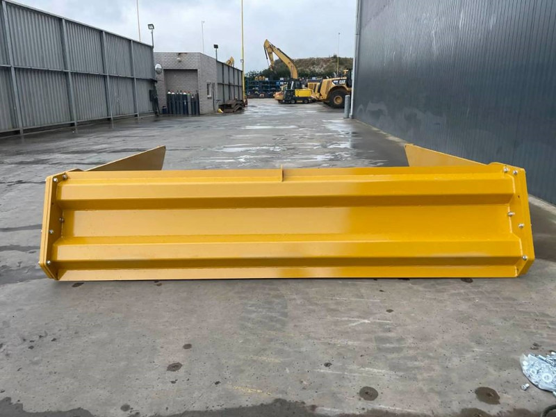 NEU: Ladebordwand für Baumaschine Volvo A25G: das Bild 11 NEU: Ladebordwand für Baumaschine Volvo A25G: das Bild 11